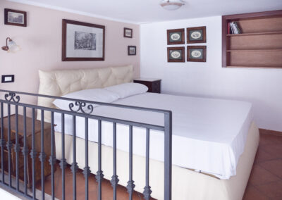 Grecale-mezzanine bed